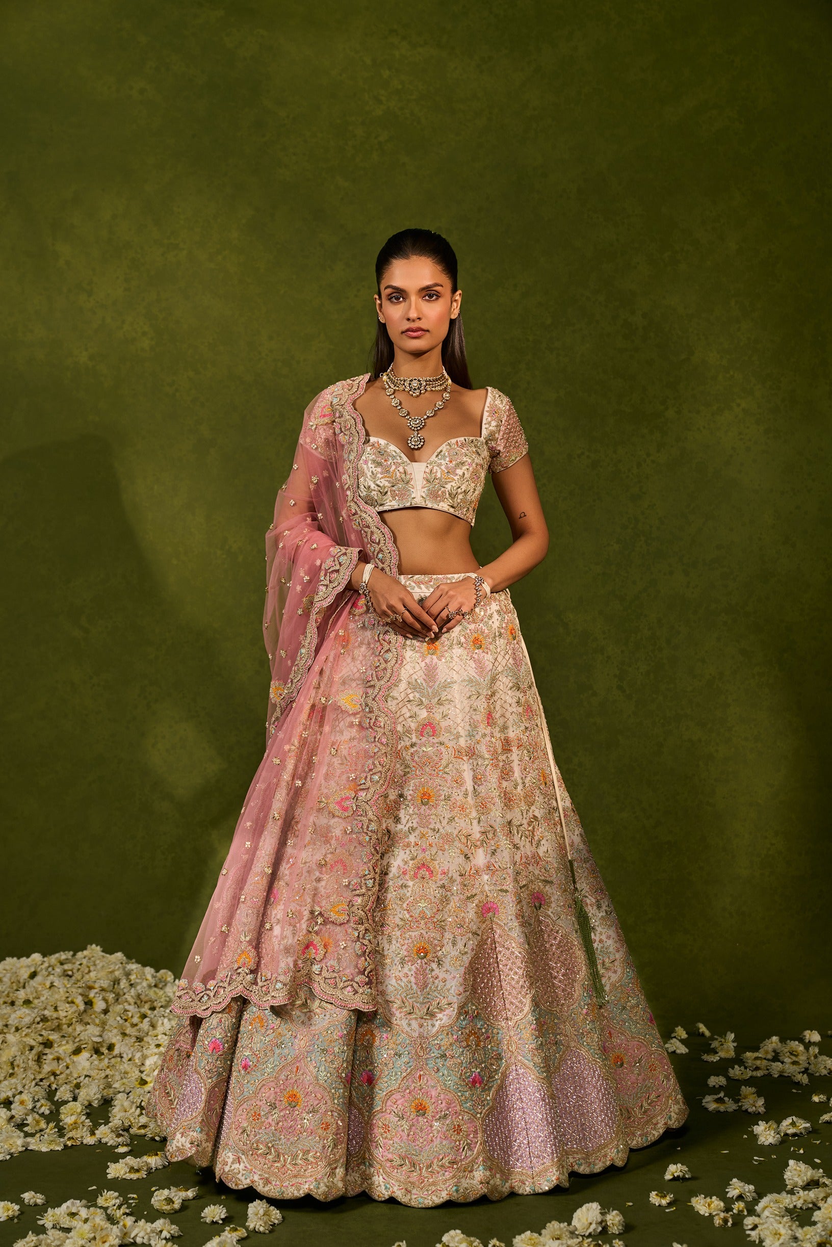 KIARA LEHENGA