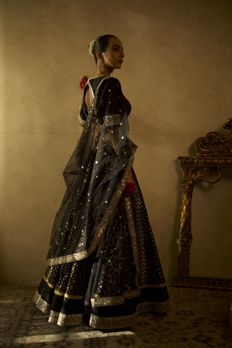 SAANJH LEHENGA SET