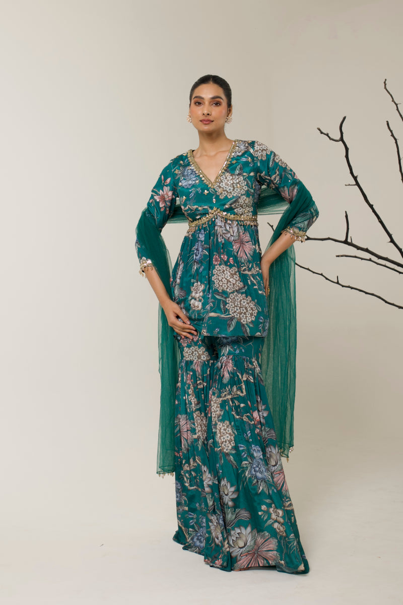 BLOOMSCAPE GHARARA SET