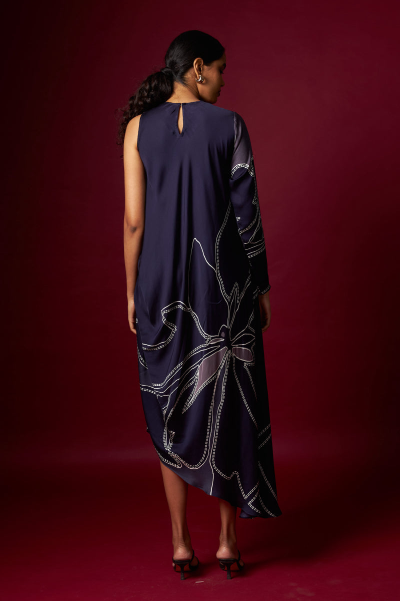 Blue Abstract Print Drape with One Side Sleeve