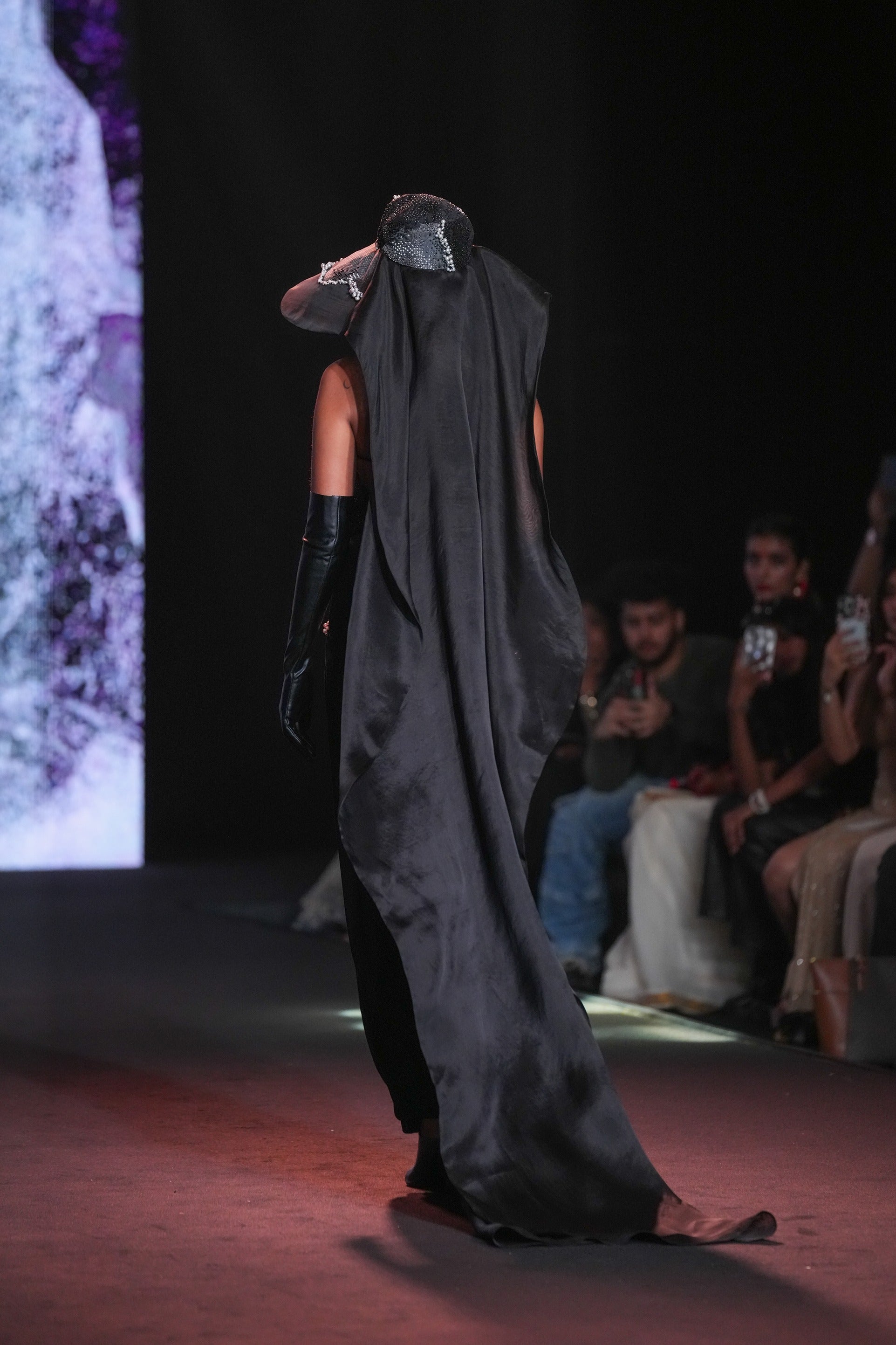 Embroidered Bustier With Pants