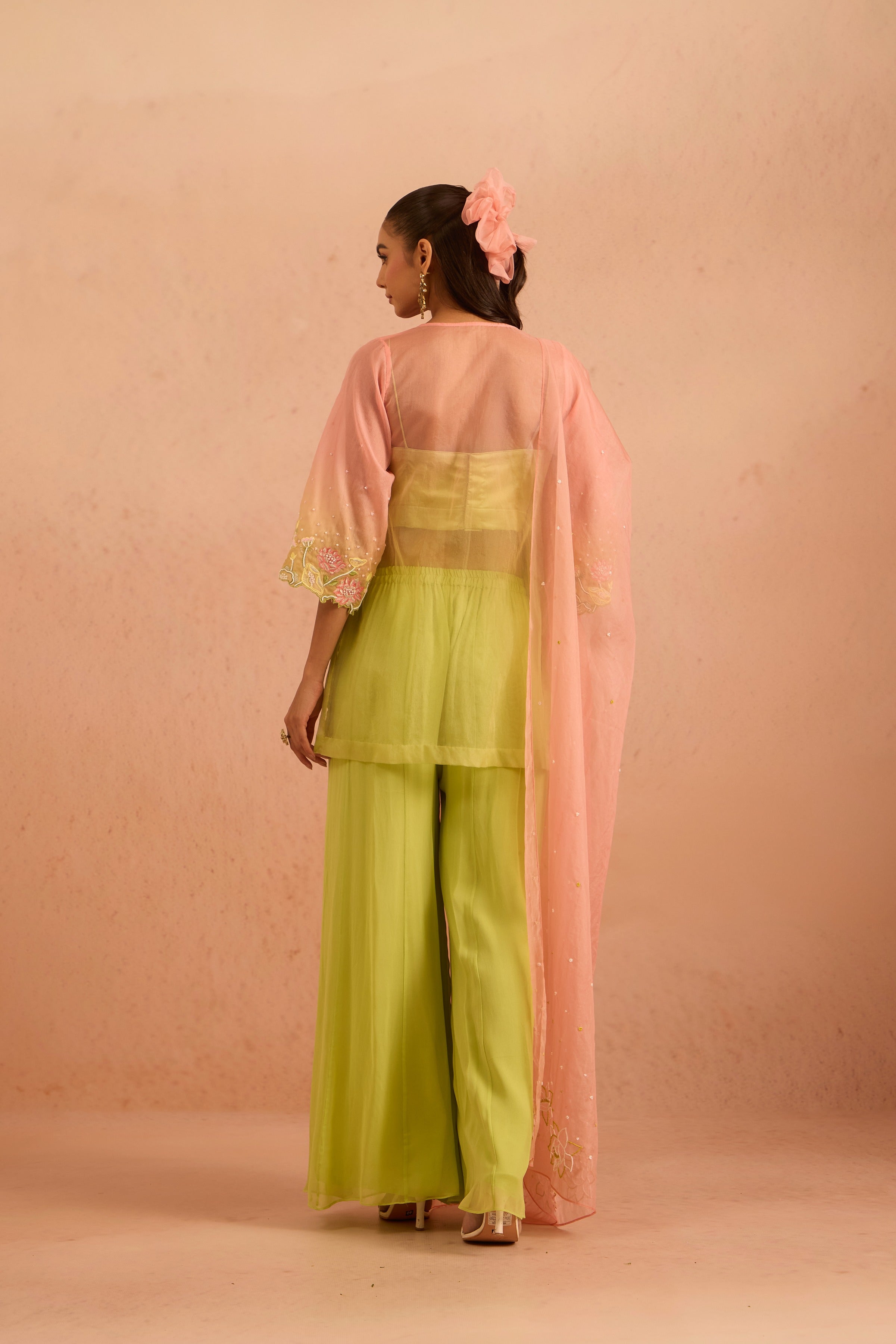 Lehernaaz Sharara