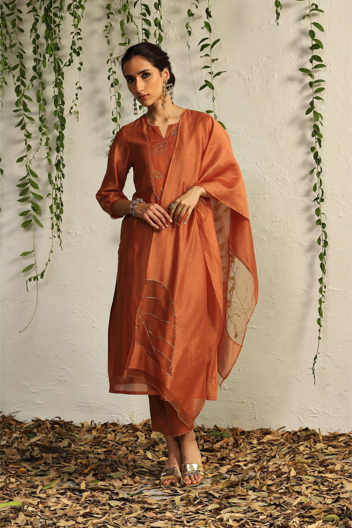 spice orange chanderi flowy kurta set- Set of 3