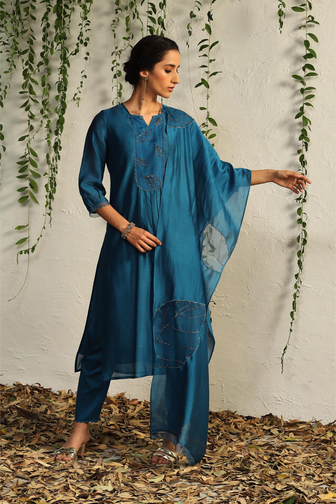 True Blue chanderi flowy kurta set- Set of 3