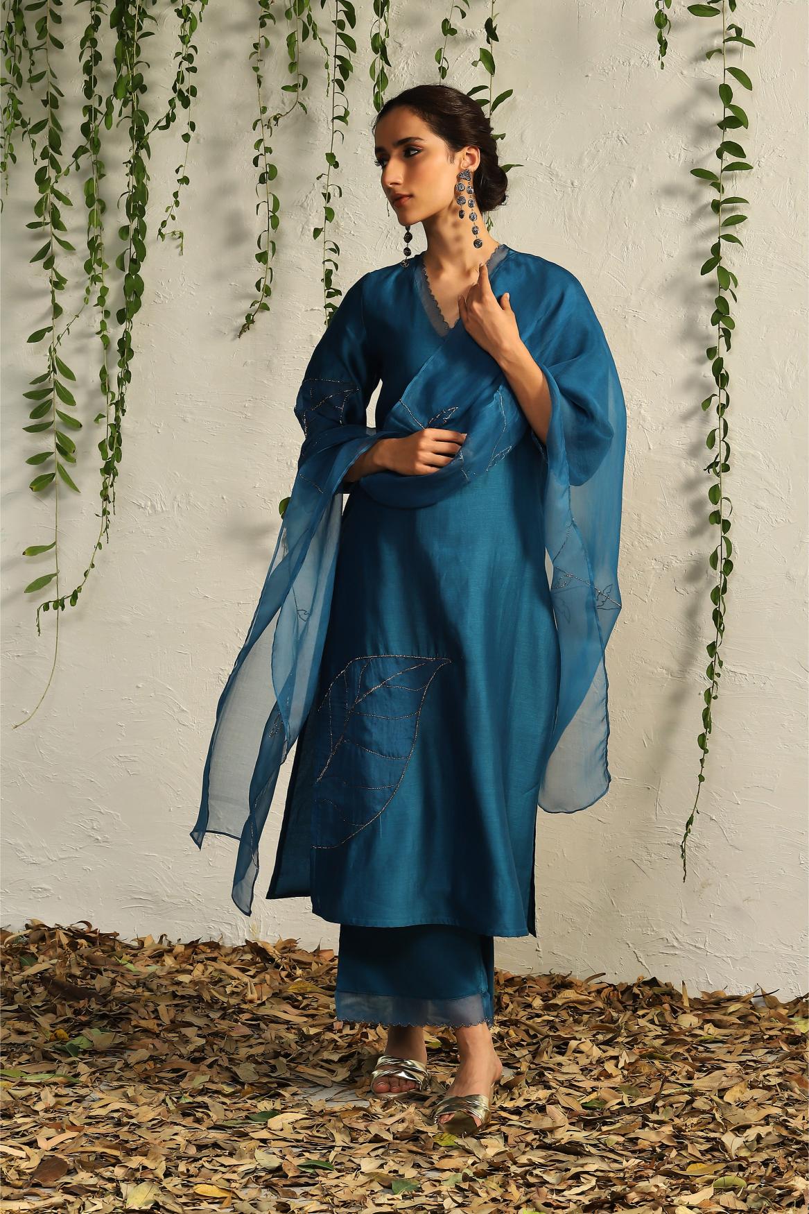 True Blue chanderi straight kurta set - Set of 3