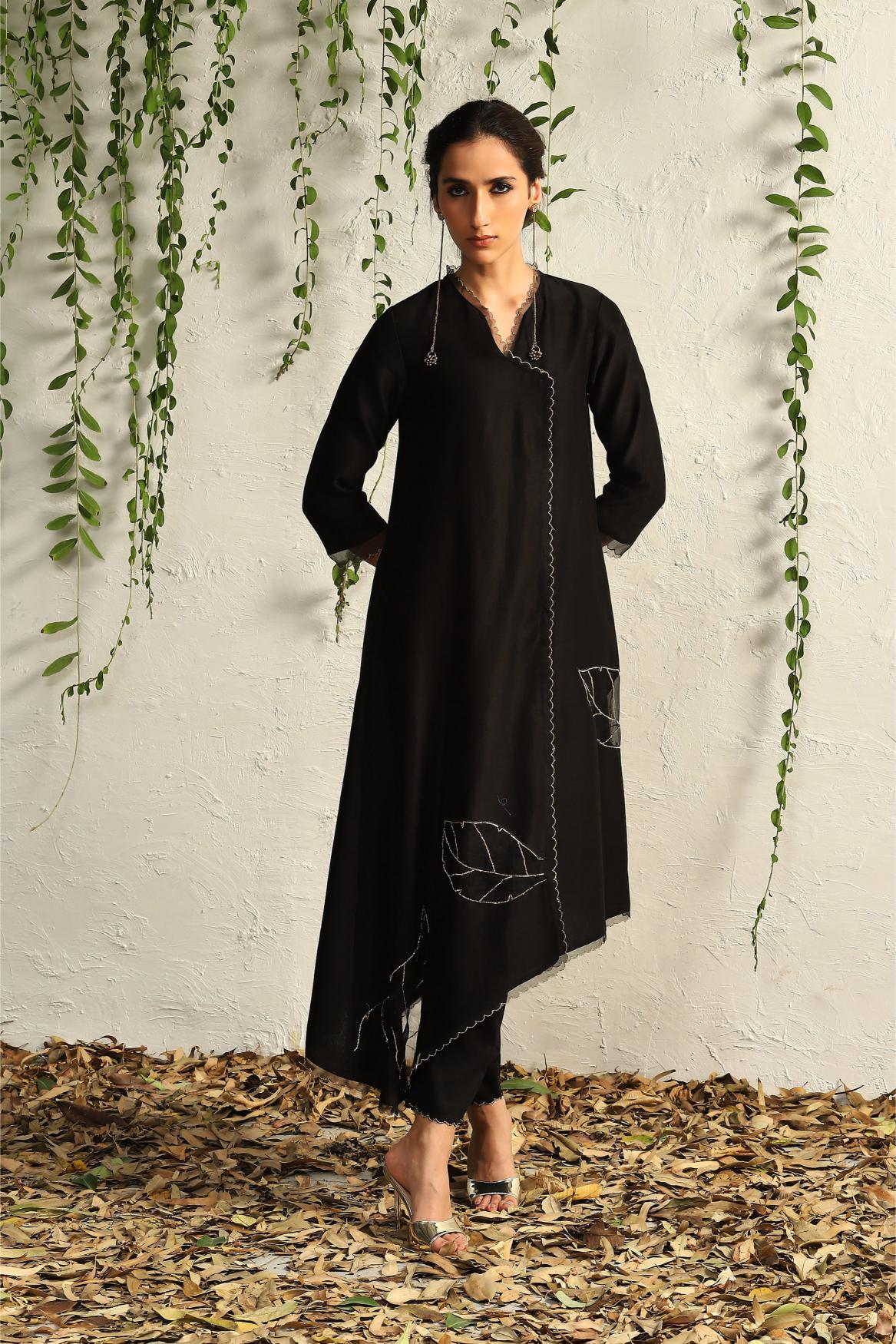 Black chanderi asymmetrical Kurta set- set of 3