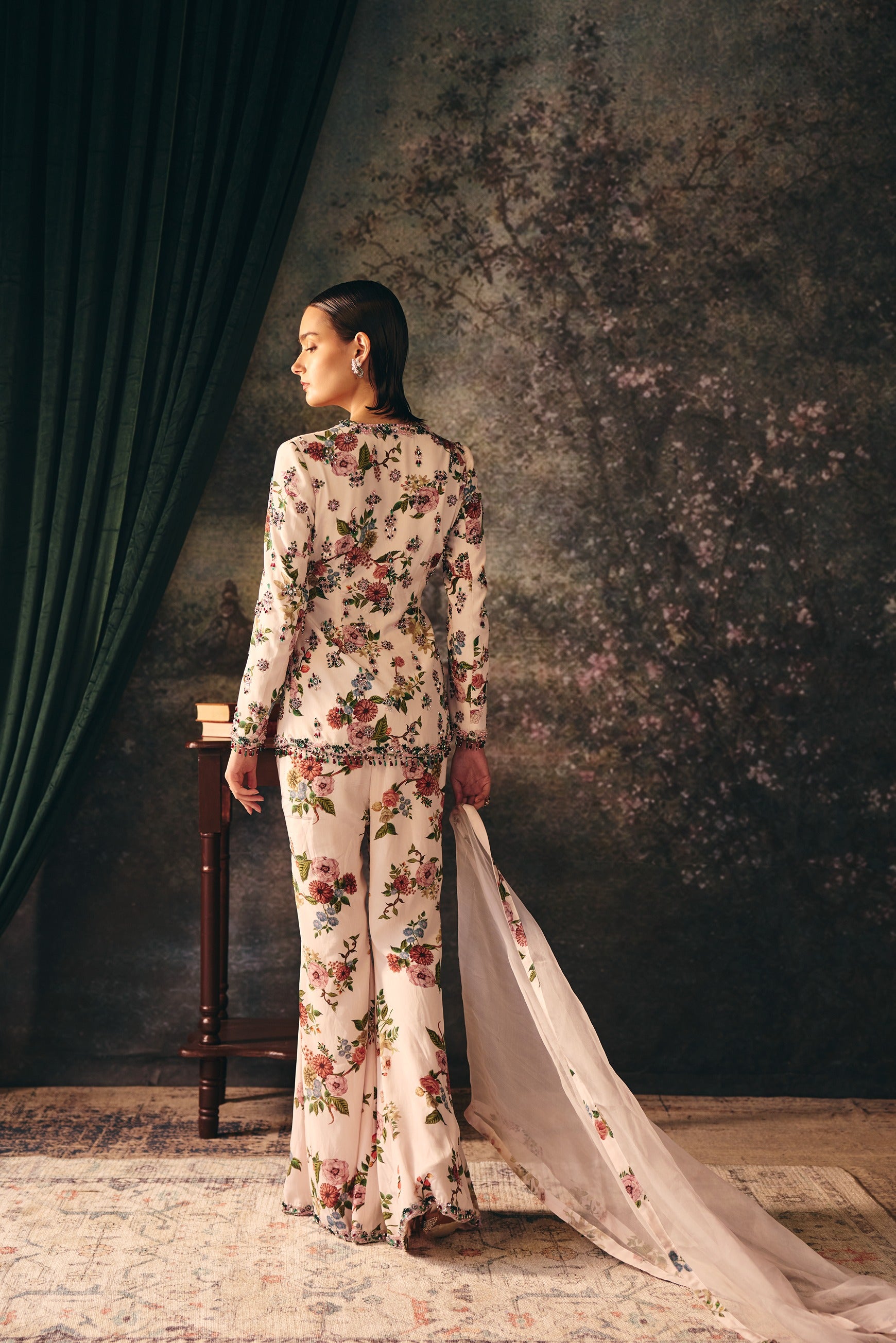 ARABELLA: Ivory Printed Jacket With Pants
