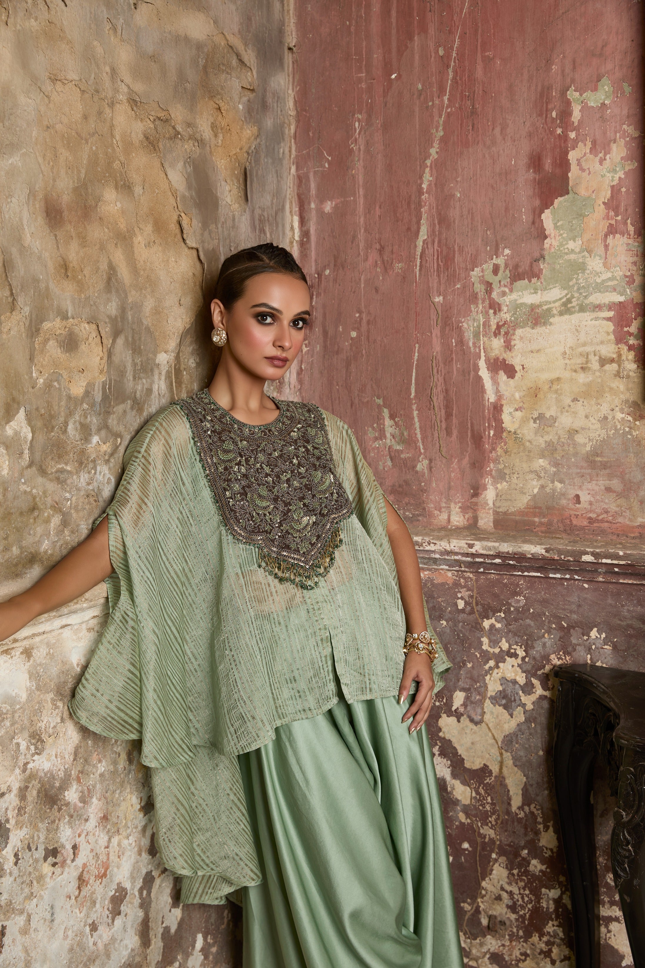 Umbrella Kaftaan With Inner And Pant