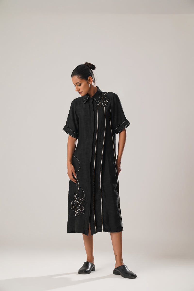 MJ PLEATED DRESS (BLACK)