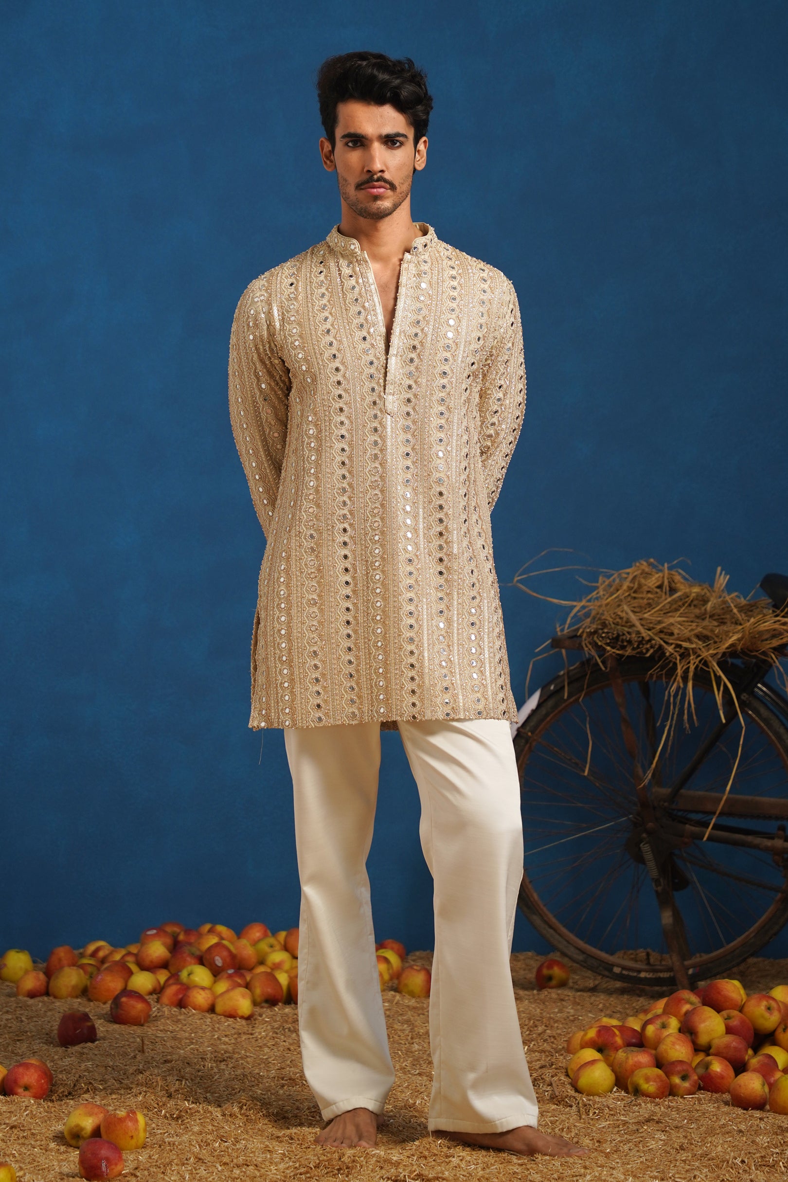 AAINA GOLDEN SHORT KURTA SET