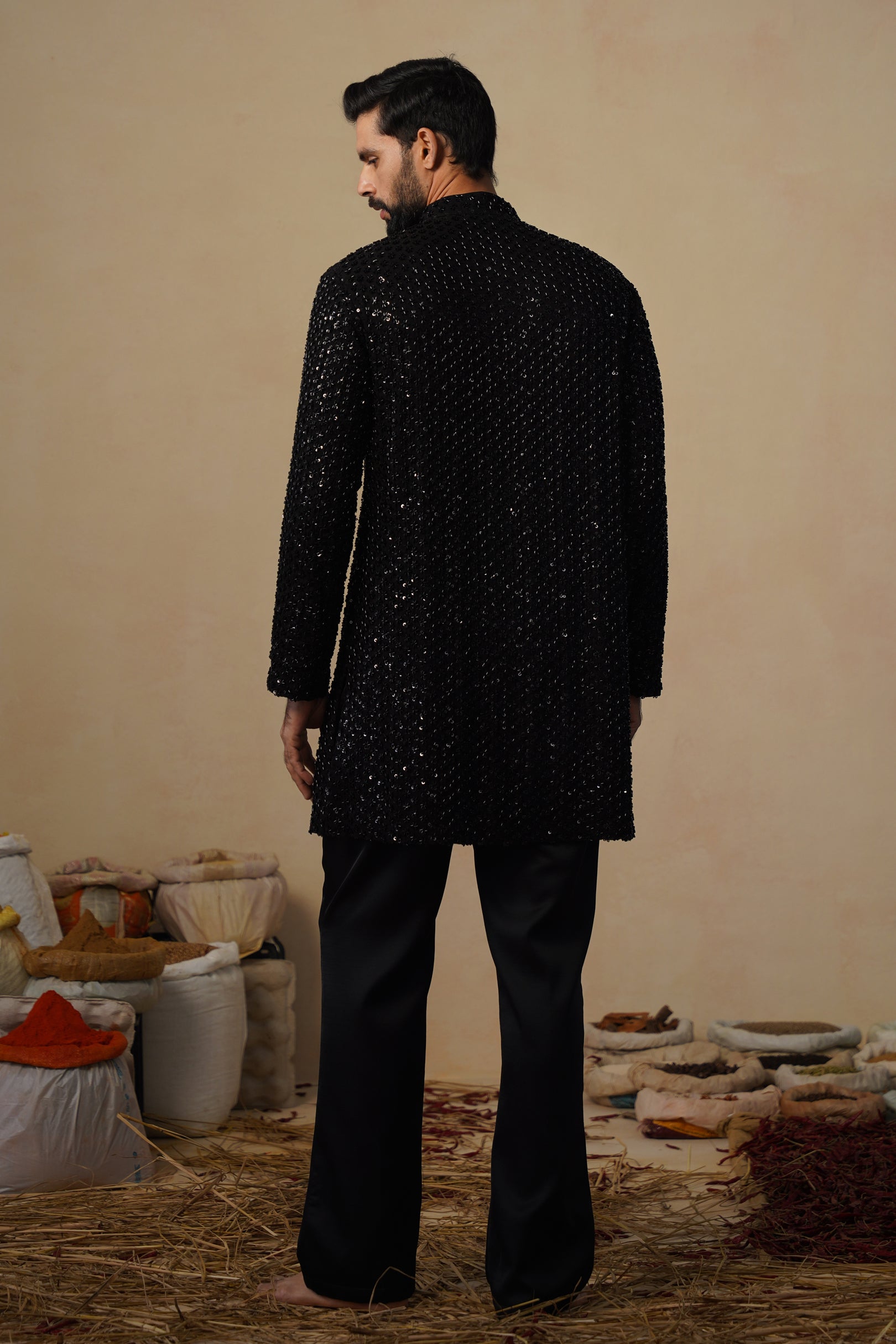 VED BLACK SHORT KURTA SET