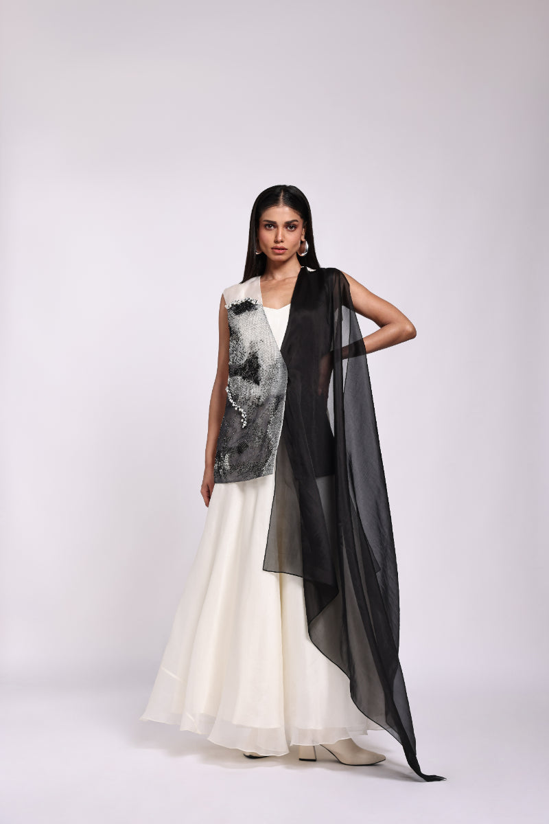 MONOCHROME DOT GOWN JACKET