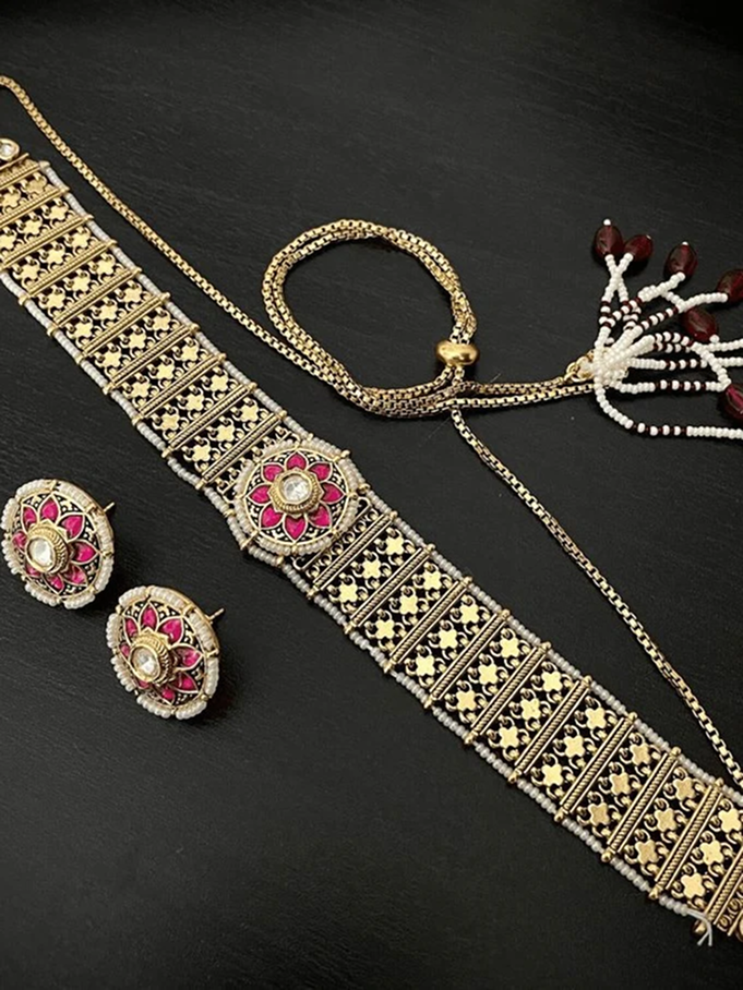 Antique Gold Chandanhaar Choker