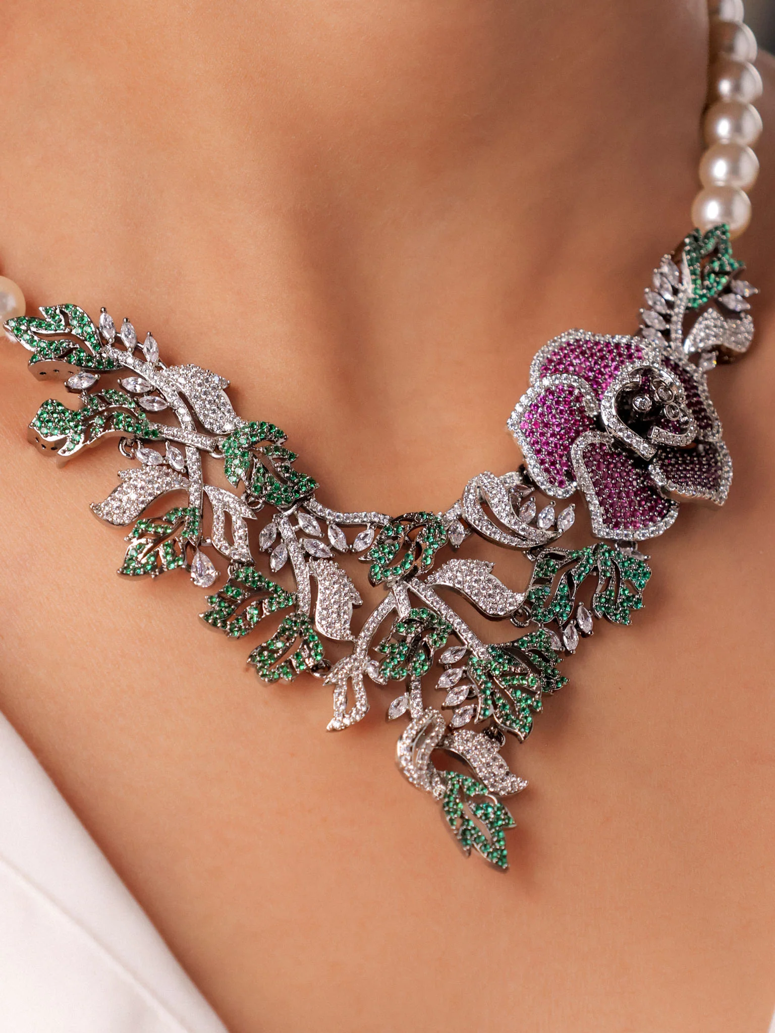 Pearl Floral Statement Necklace Set