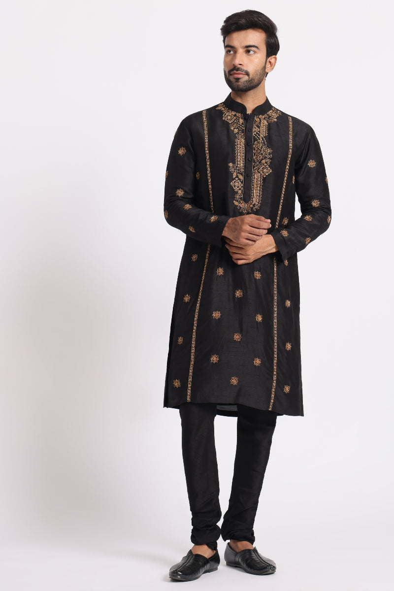 NAAYAAB-KURTA SET