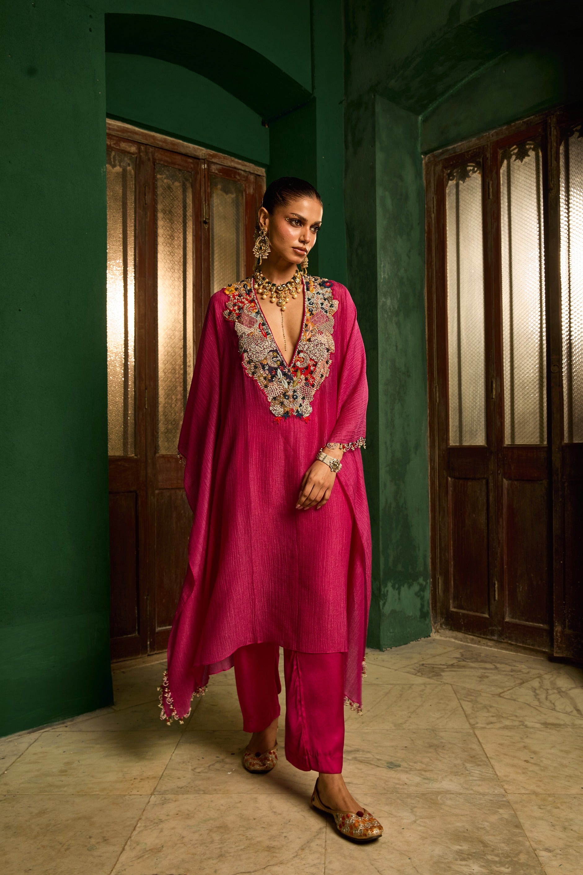 Raas Gulnaar Kaftan In Fuschia