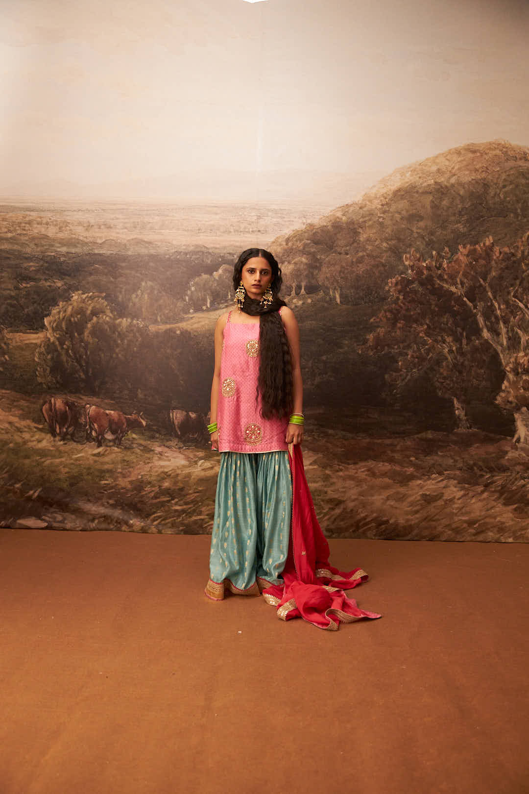 Firozi Gulab Embroidered Kurta Set