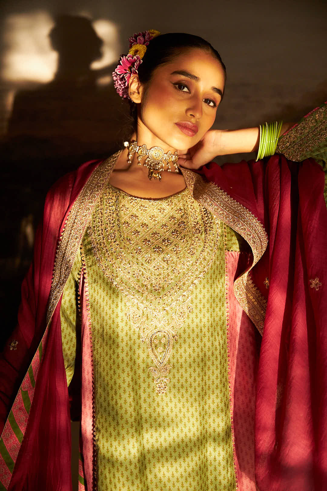 Zewara Embroidered Kurta Set