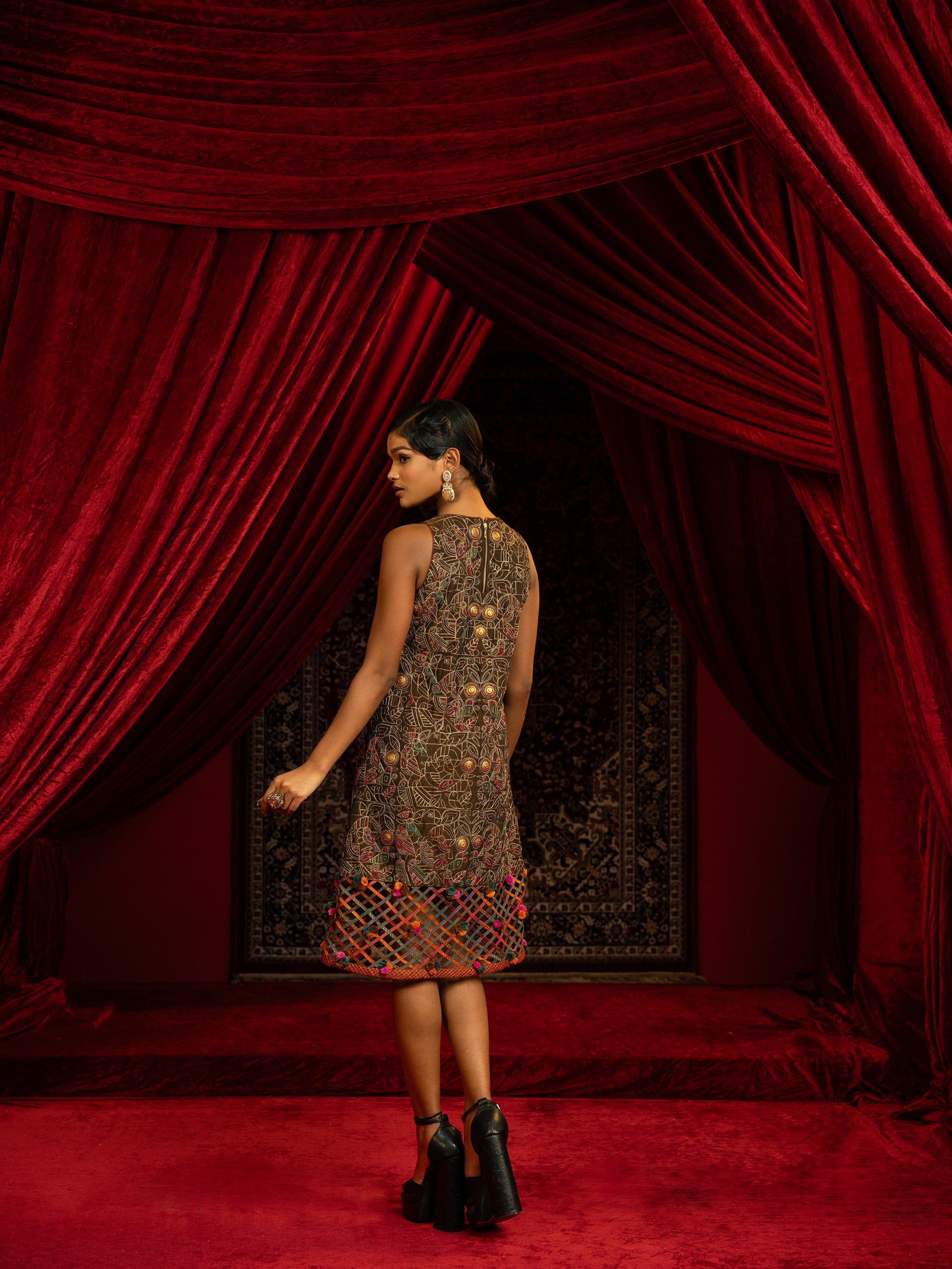 Embroidered A-Line Shift Dress with Jali Hemline