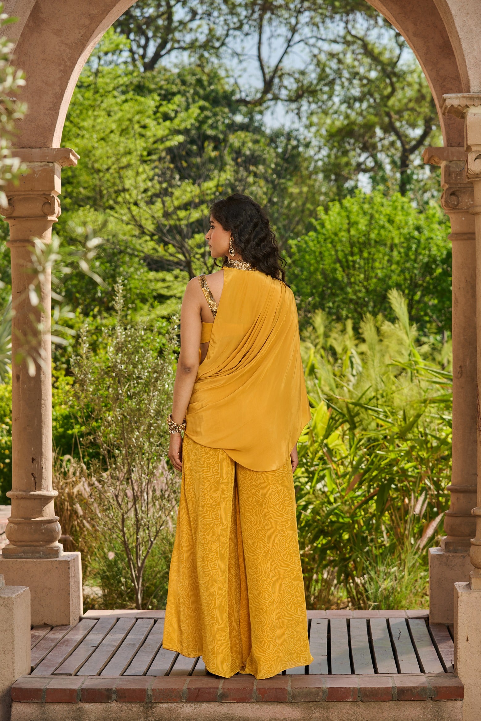 Hand Embroidered Printed Co-ord Set with Drape