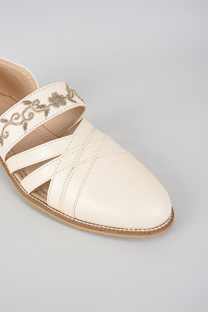 Ivory Cummerband Peshawaris