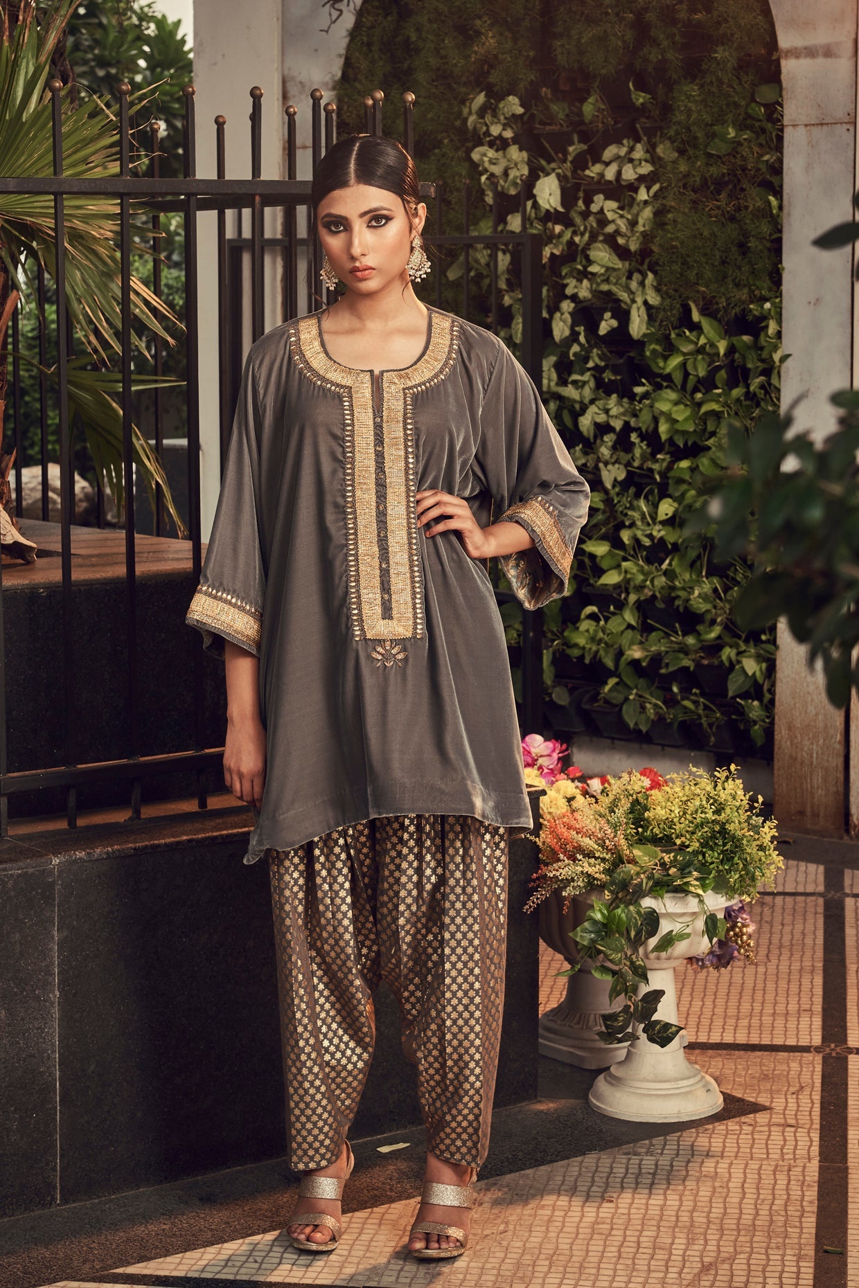 Steel Grey Dogri Kurta Set