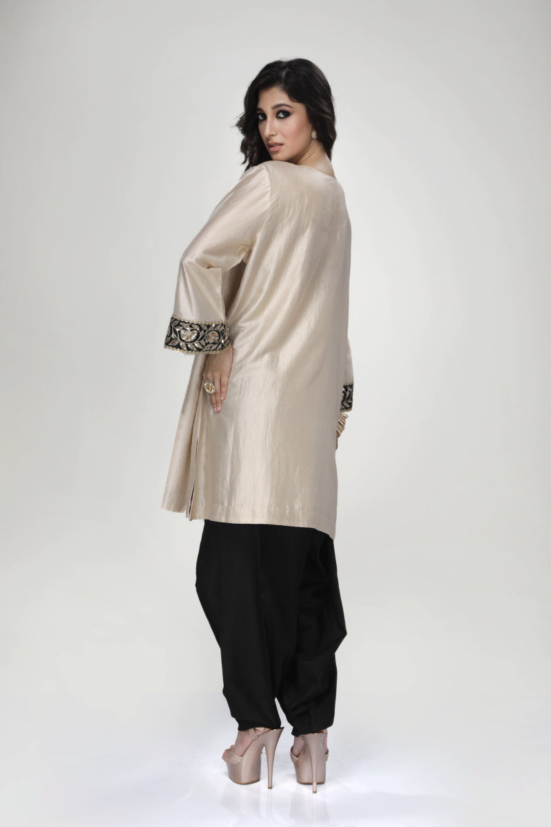 Almond Dogri Kurta With Black Dhoti Salwar And Silk Organza Dupatta