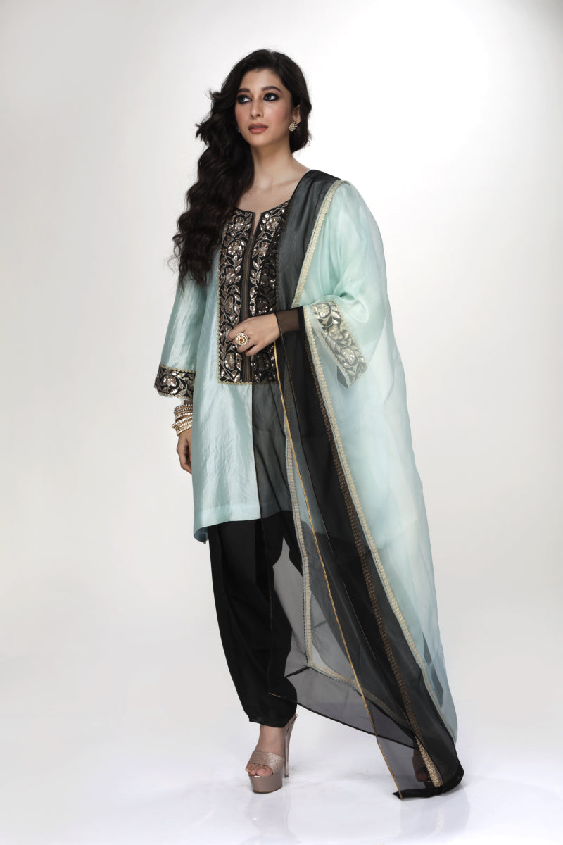 Powder Blue Dogri Kurta With Black Dhoti Salwar And Silk Organza Dupatta