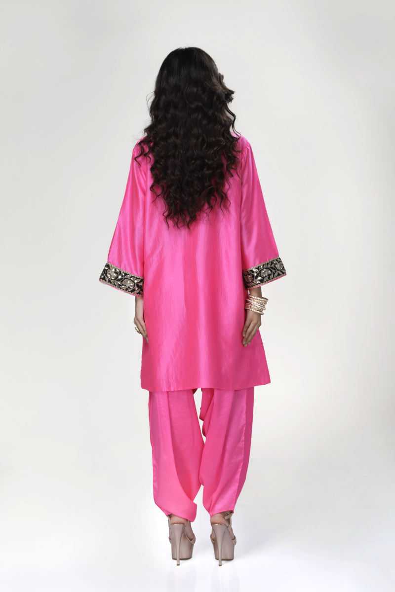 Rani Dogri Kurta With Rani Dhoti Salwar