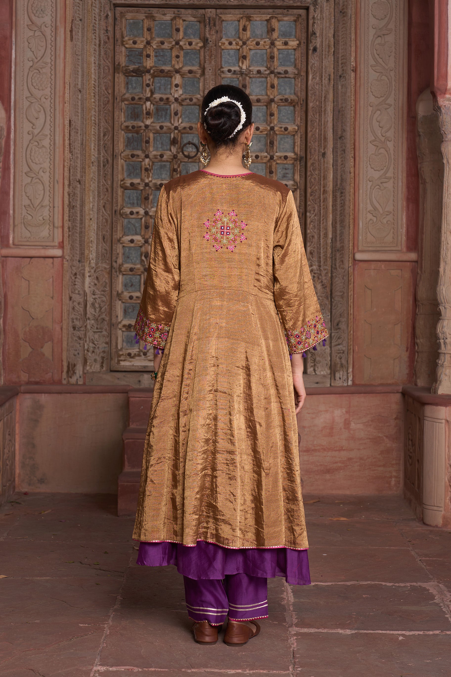 Rubai Suit Set