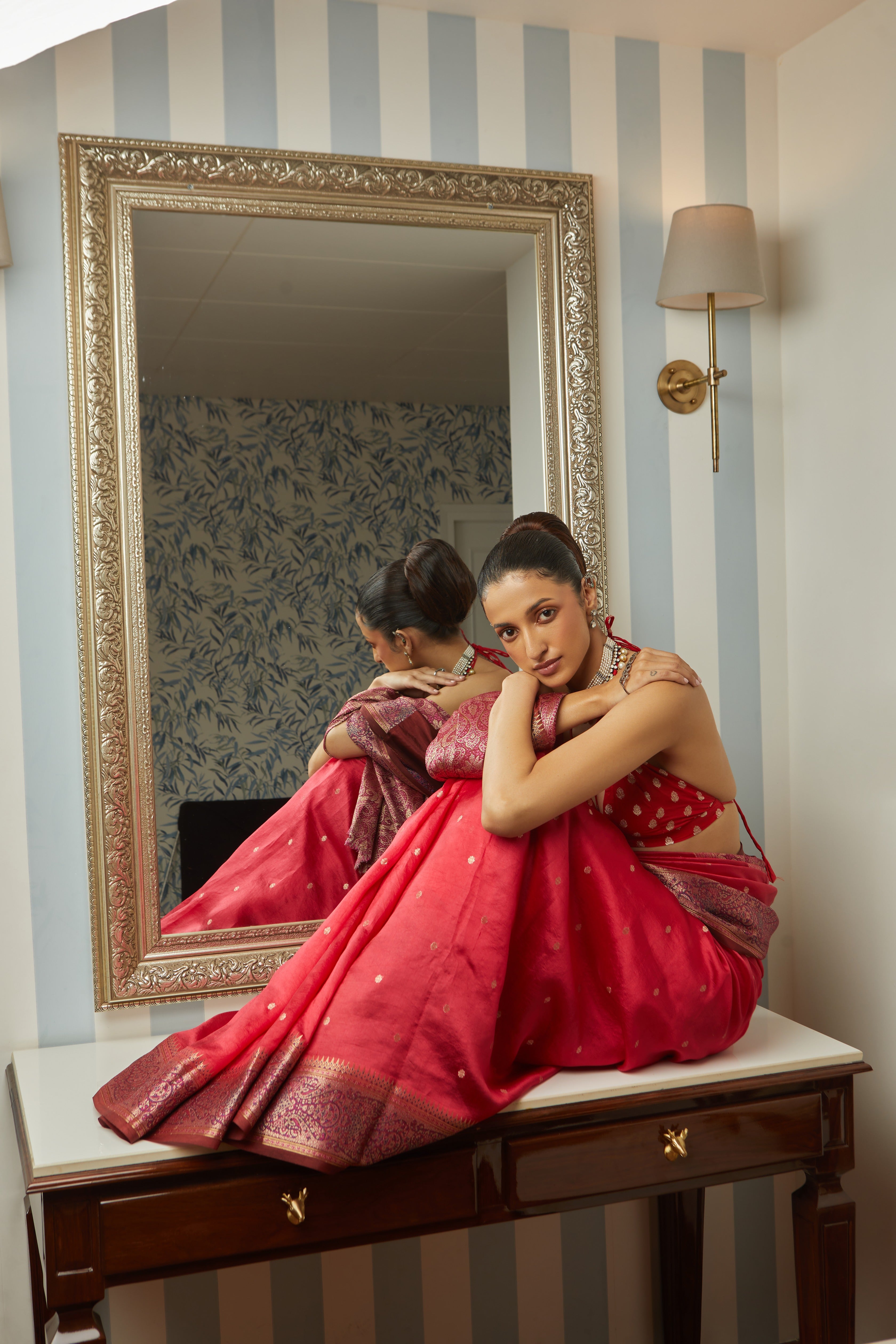 Handwoven Soft Silk Jamawar Border Saree