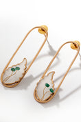 Load image into Gallery viewer, Jungle Chic Earring With Emerald
