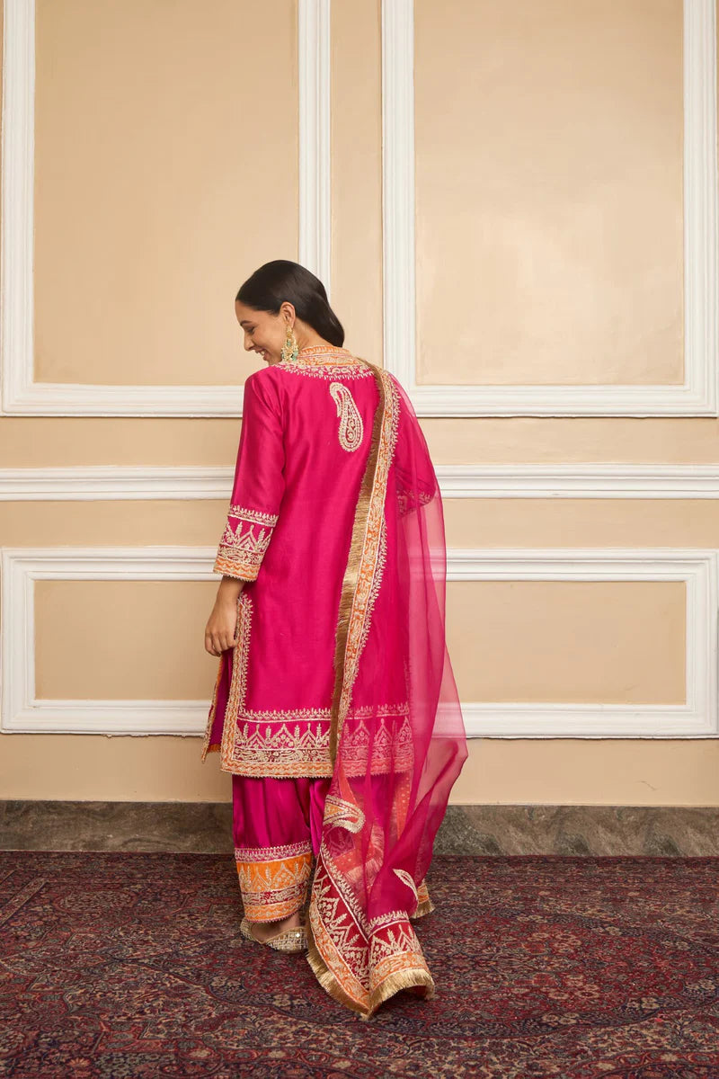 Afsaana-Straight Kurta With Salwar And Dupatta