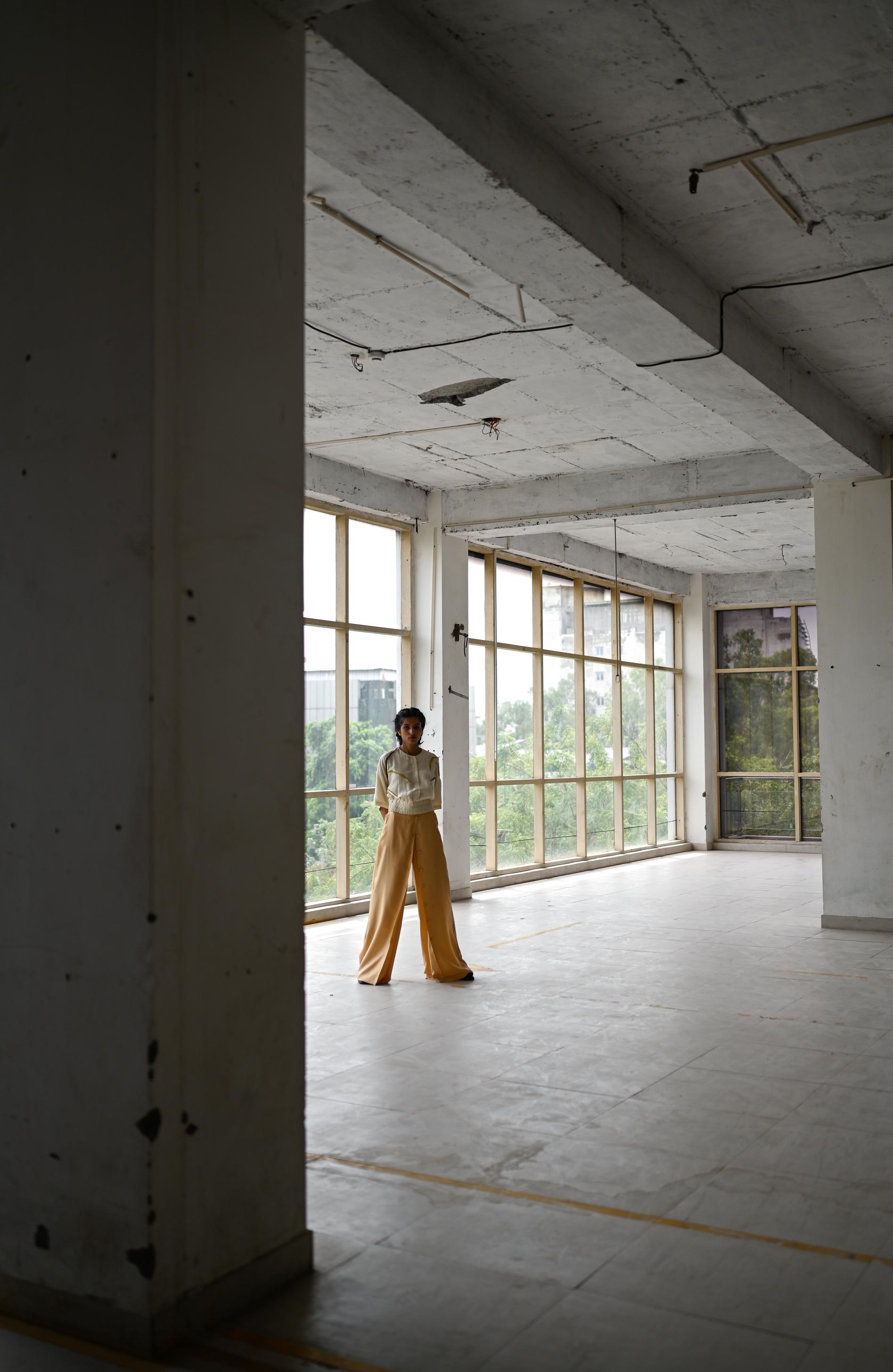 Pinch Embroidery Jacket