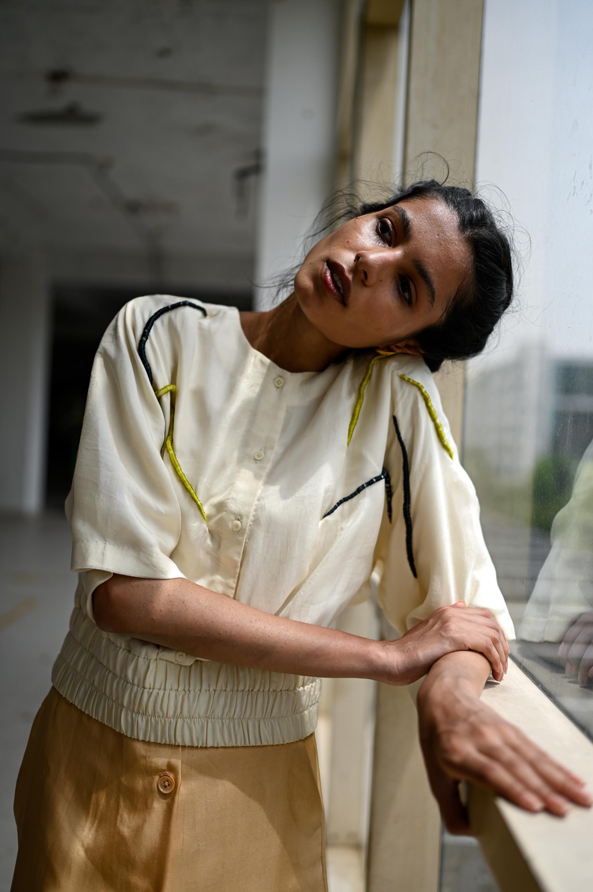 Pinch Embroidery Jacket