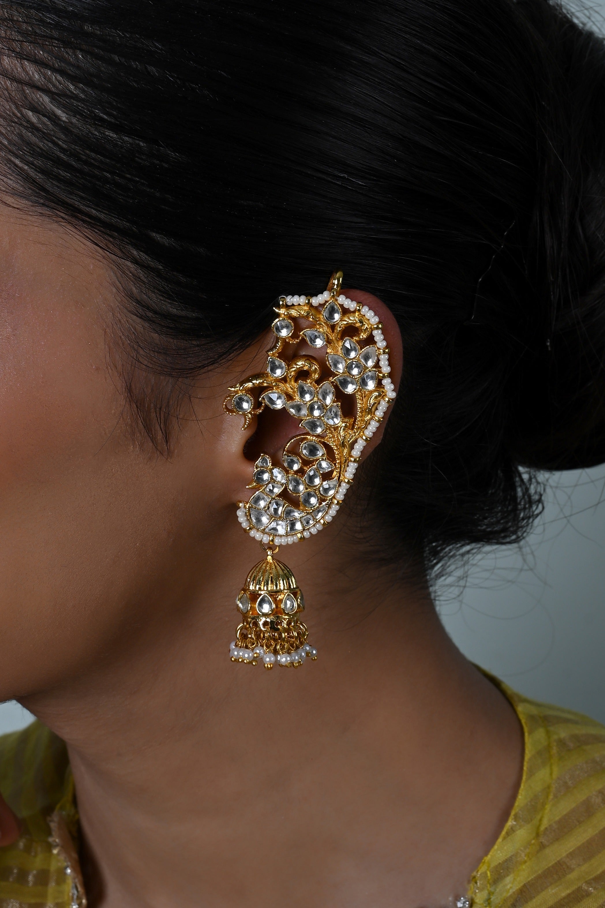 Earcuff