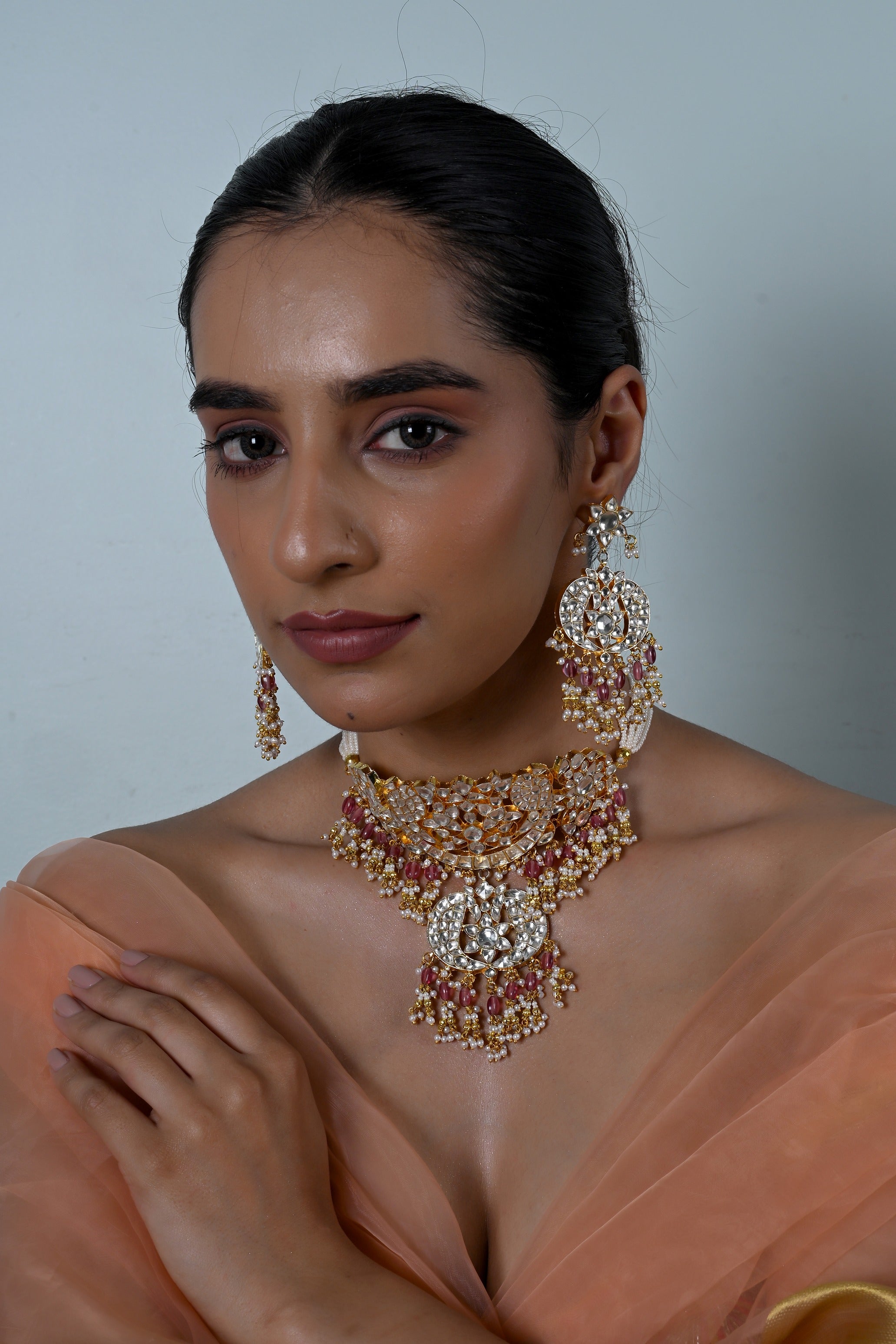 Choker With Earrings