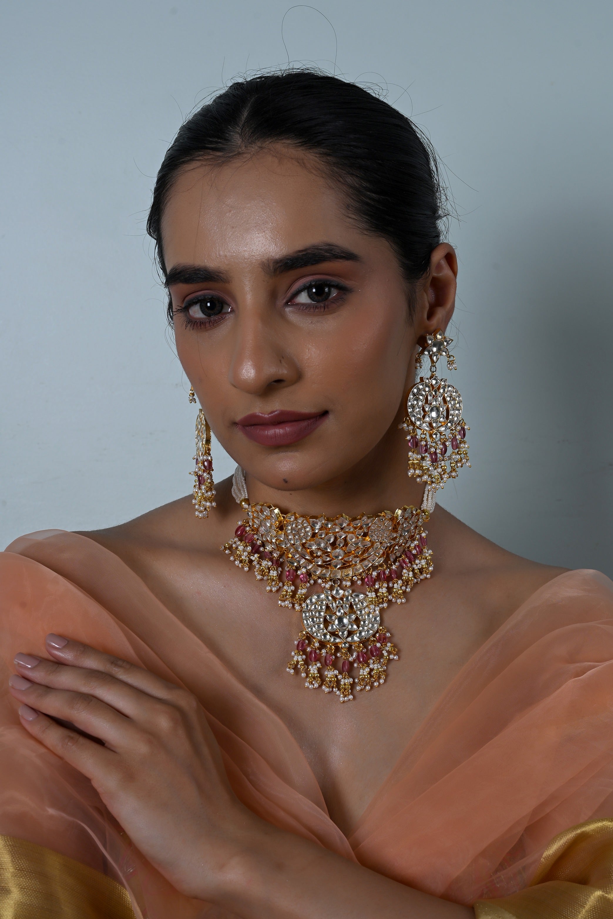 Choker With Earrings