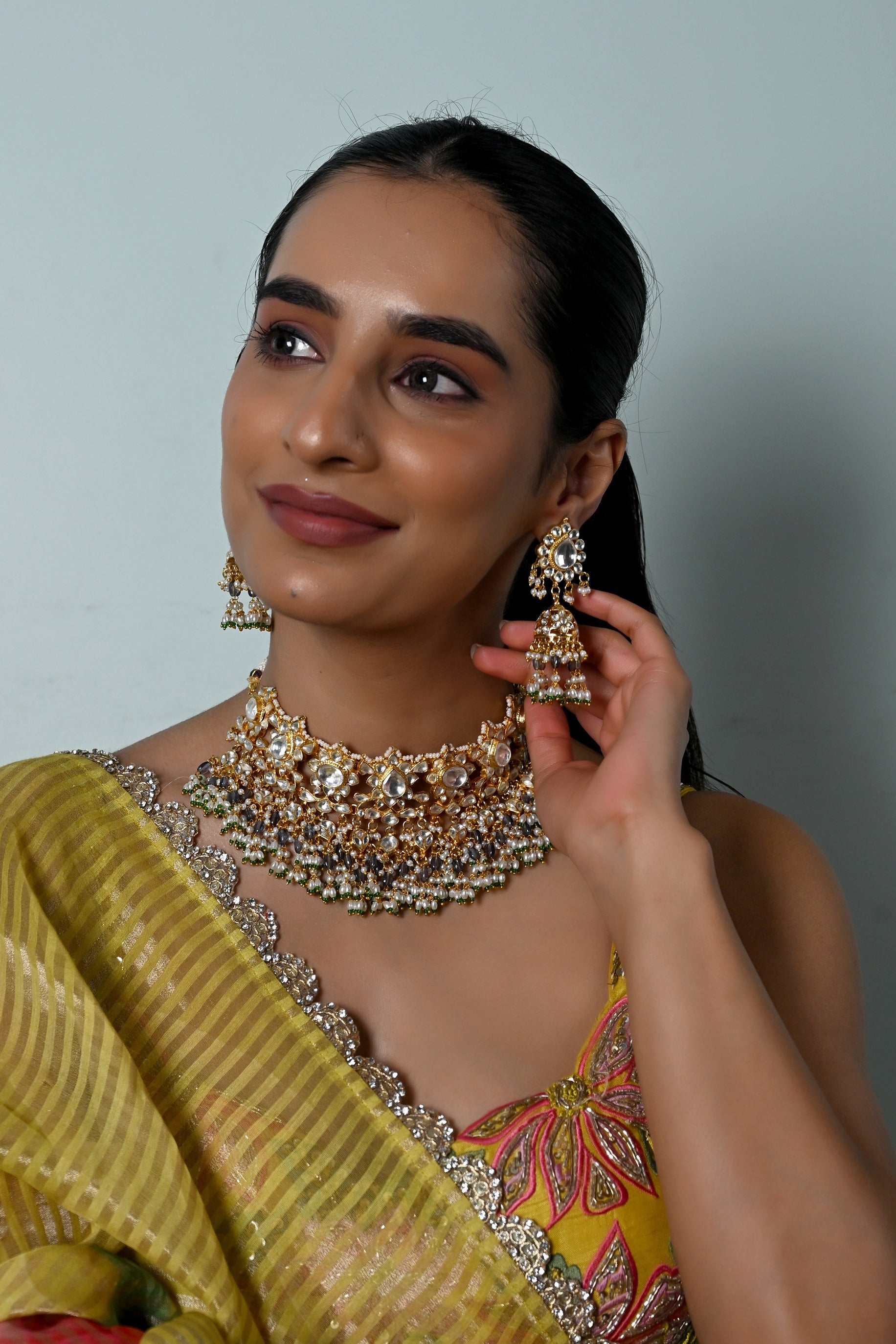 Choker With Earrings