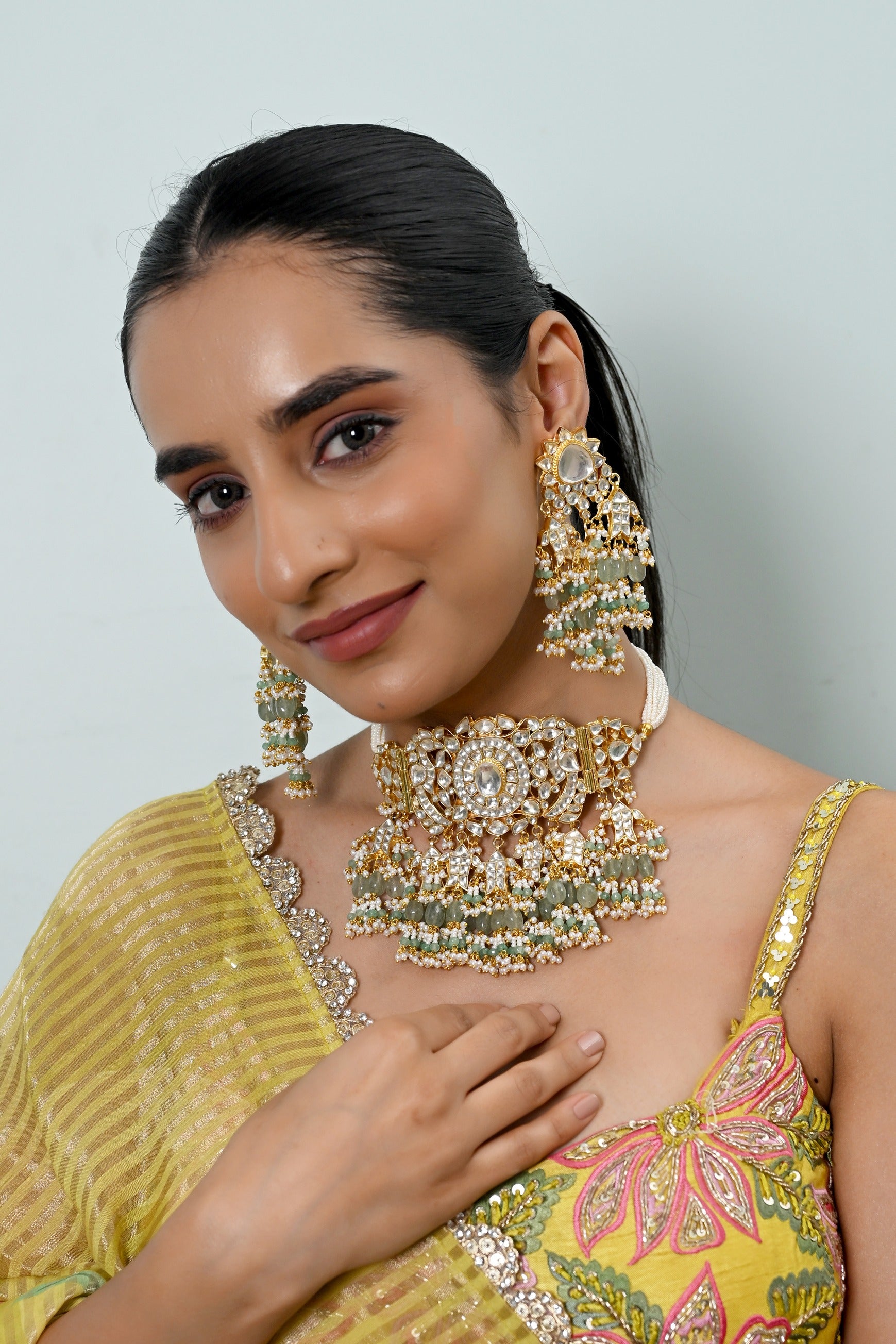 Choker With Earrings