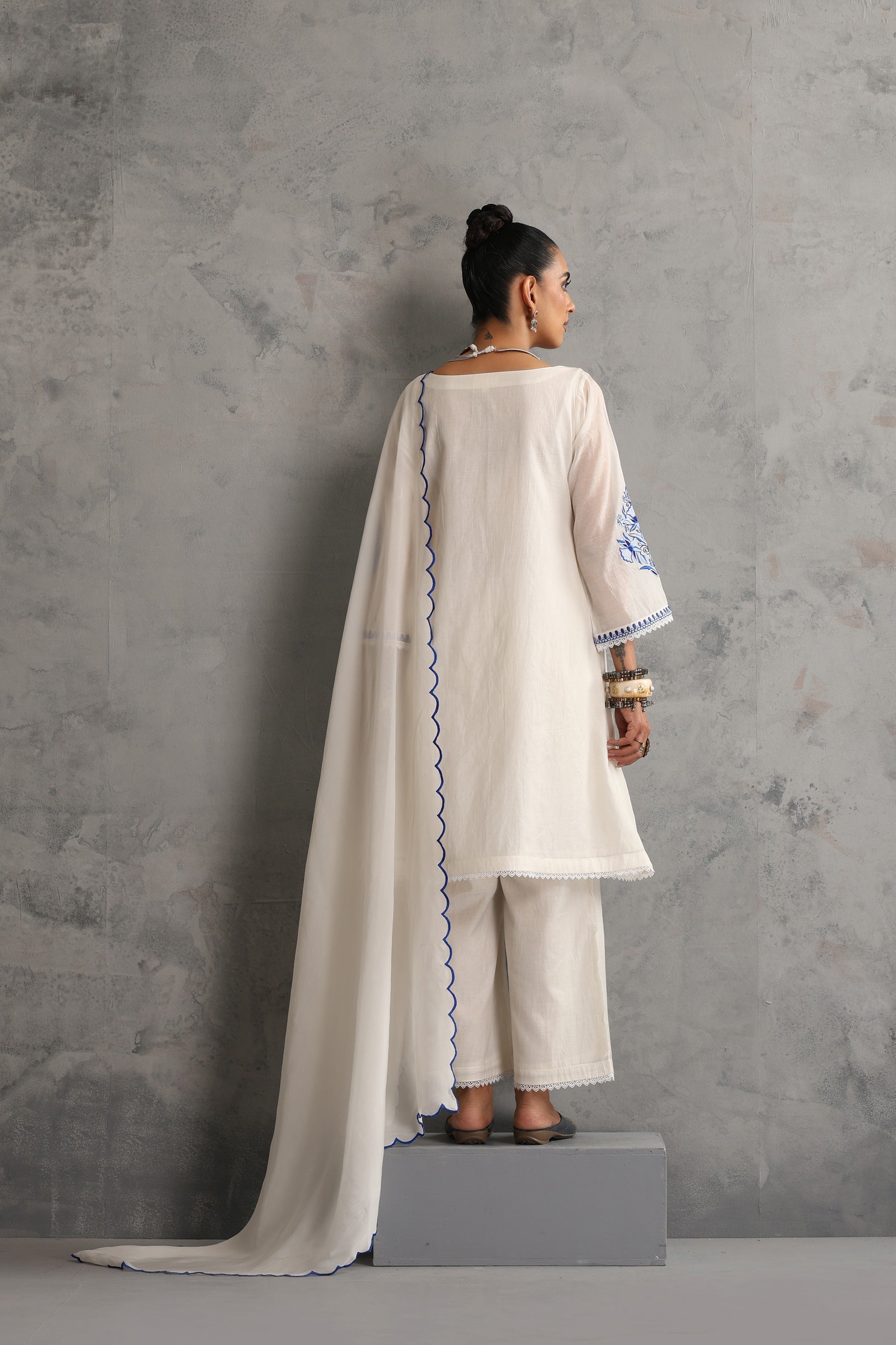 Off White Embroidered Kurta Set with Dupatta