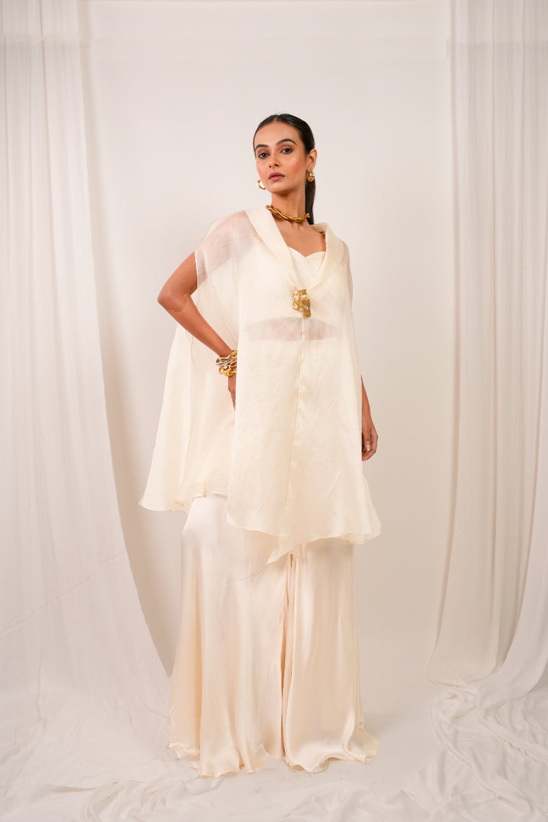 KAFTAN WITH BELL BOTTOMS AND BLOUSE