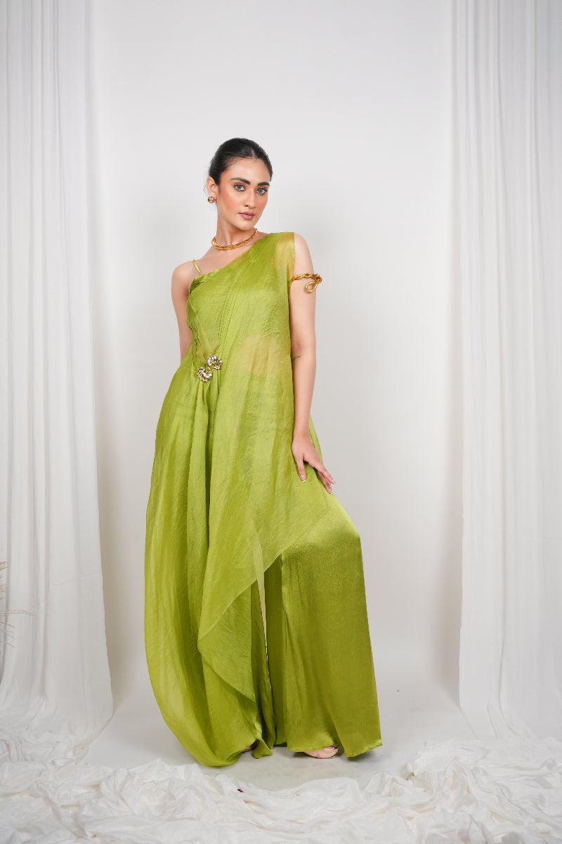 ONE SHOULDER CAPE WITH BLOUSE AND PANTS