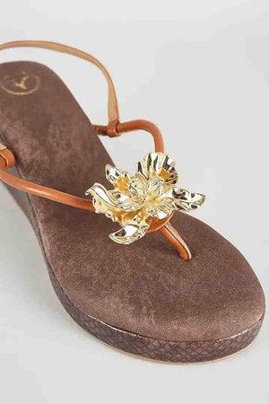 Zeno Brown Baby Wedge