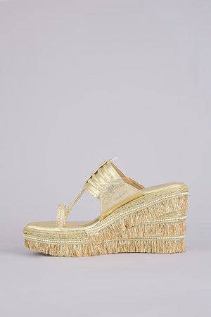 Kohl Sara Gold Wedge