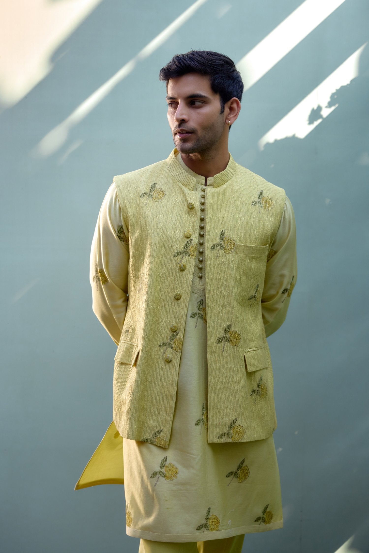 Waist Coat And Kurta Set