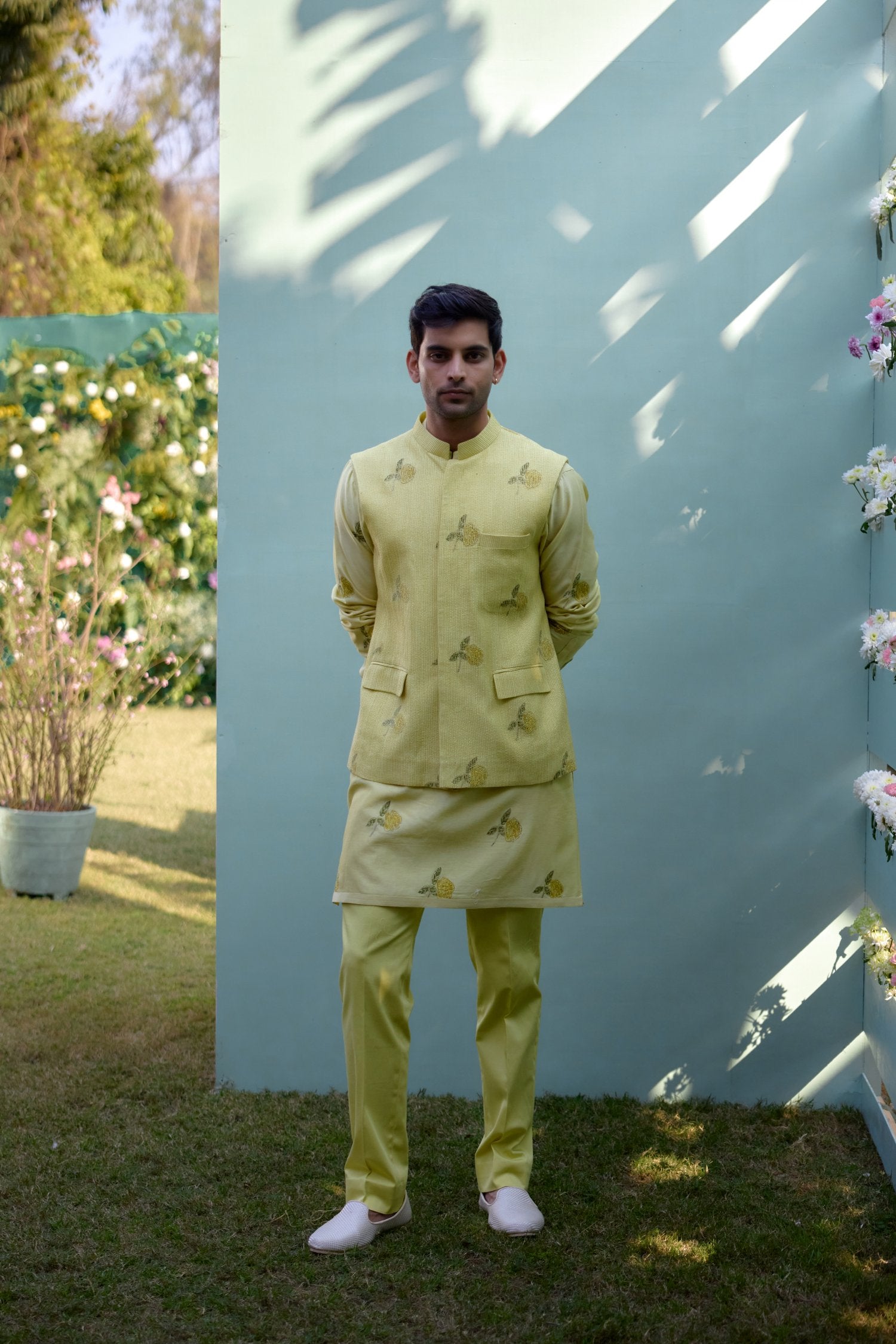 Waist Coat And Kurta Set