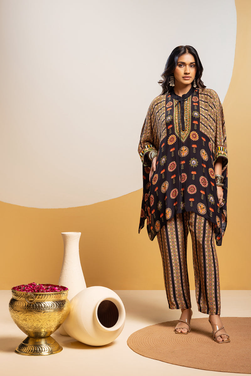 Taarani Embellished kimono kurta set