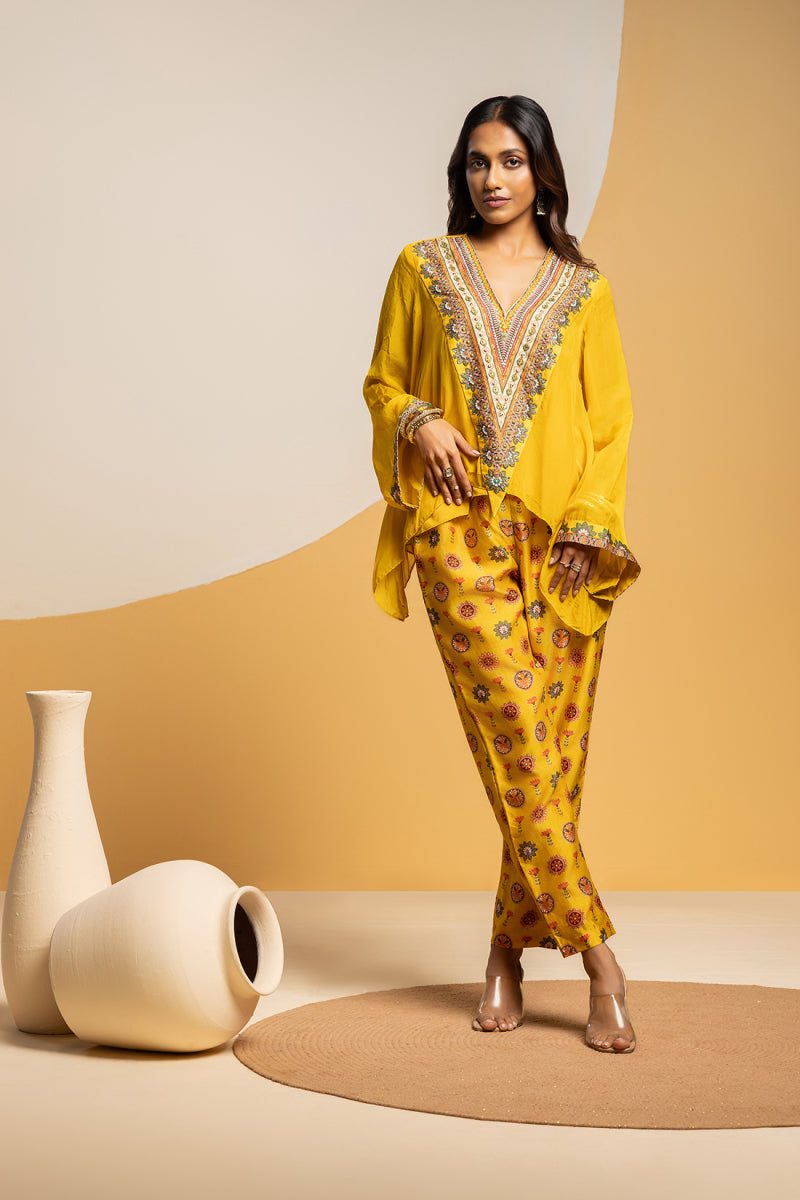 Taarani embellished V-neck co-ord set