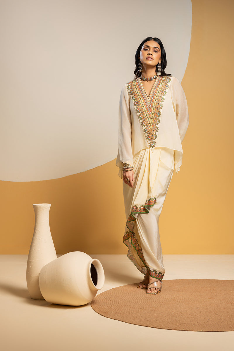 Taarani embellished V-neck drape skirt set